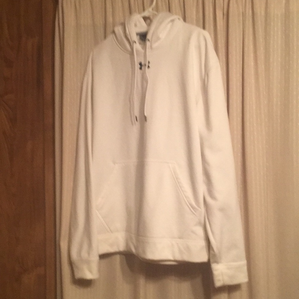 Men’s white under armor hoodie.